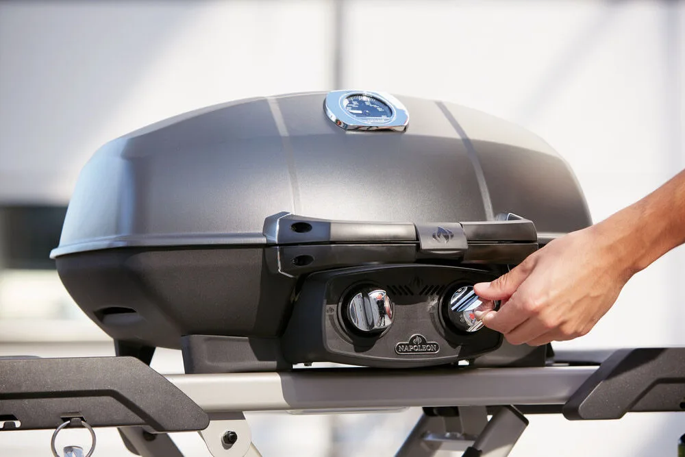 Napoleon TravelQ PRO285X Portable Propane Gas Grill